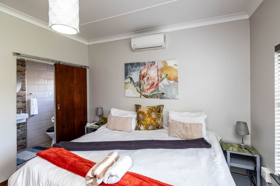 6 Bedroom Property for Sale in Abbotsford Eastern Cape